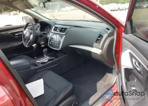 2016 Nissan Altima 2.5/2.5 S/2.5 Sl/2.5 Sr/2.5 Sv из США, поврежденный, VIN 1N4AL3AP8GN379213